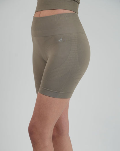 Essential Shorts